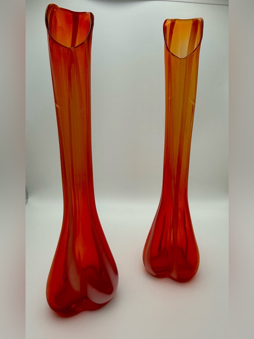 Vintage MCM Set/2 Matching Swung Glass Bud Vases- Persimmon/Orange- UV Glow